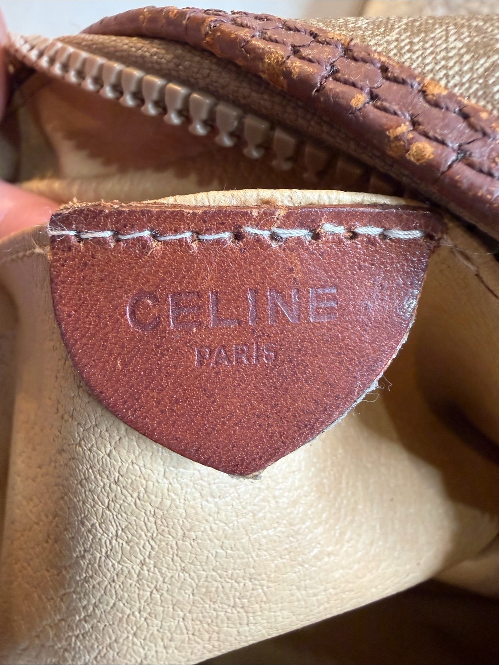 Vintage CELINE Macadam Camera Bag Crossbody Greige & Maroon Leather - Picture 12 of 15